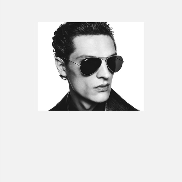 RayBan Aviator Gold Frame Sunglasses with Dark Lenses GUC - Picture 6 of 14